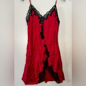 La Senza Silk Chemise
💜3 for $30💜